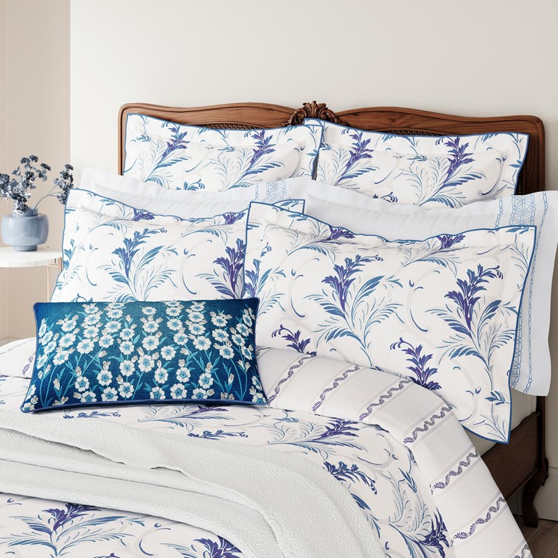 V&A Anselm Bedding Aqua