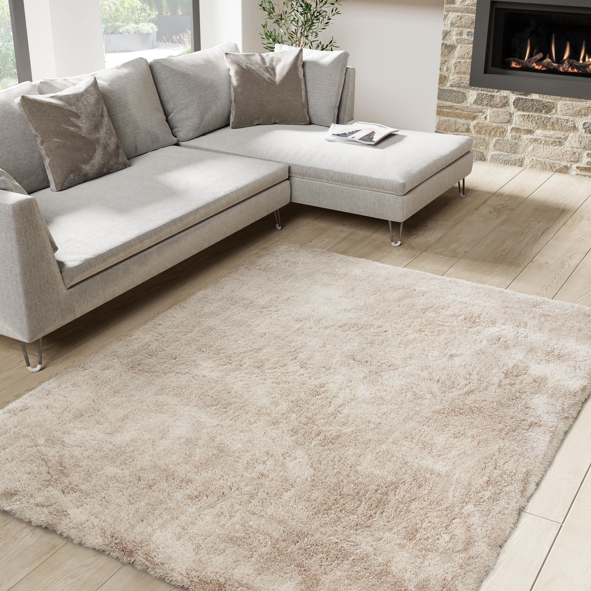 Breeze Plain Shaggy Modern Rugs In Natural