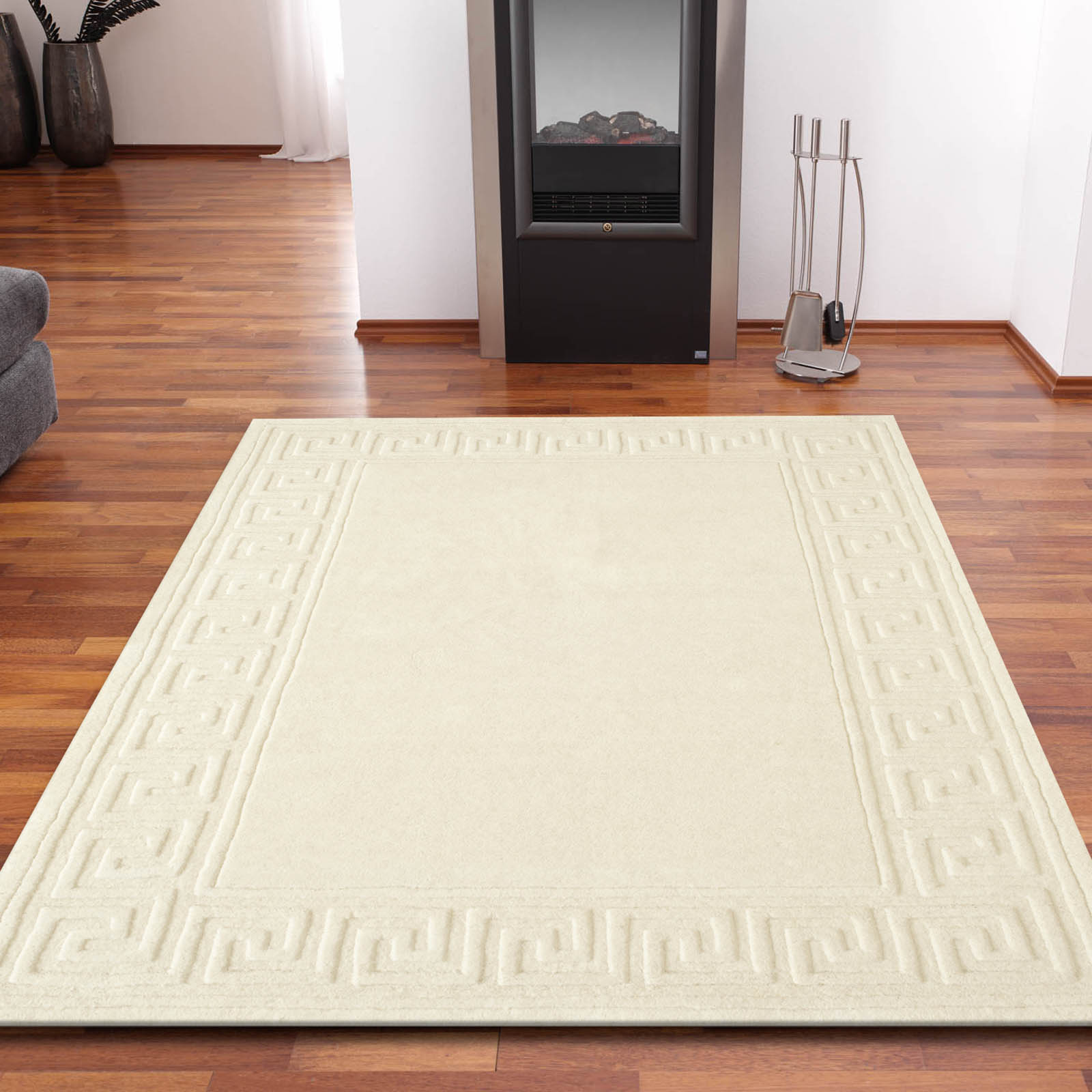 Classic Rugs in Ivory - Free UK Delivery - The Rug Seller