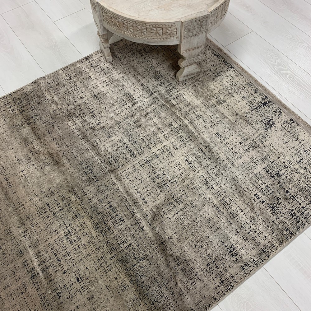 Luxury Colore Rugs in Natural Taupe