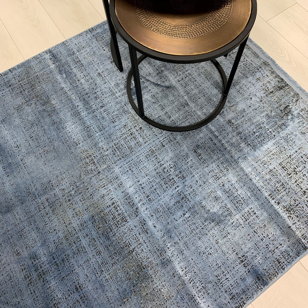 Luxury Colore Rugs in Sky Blue