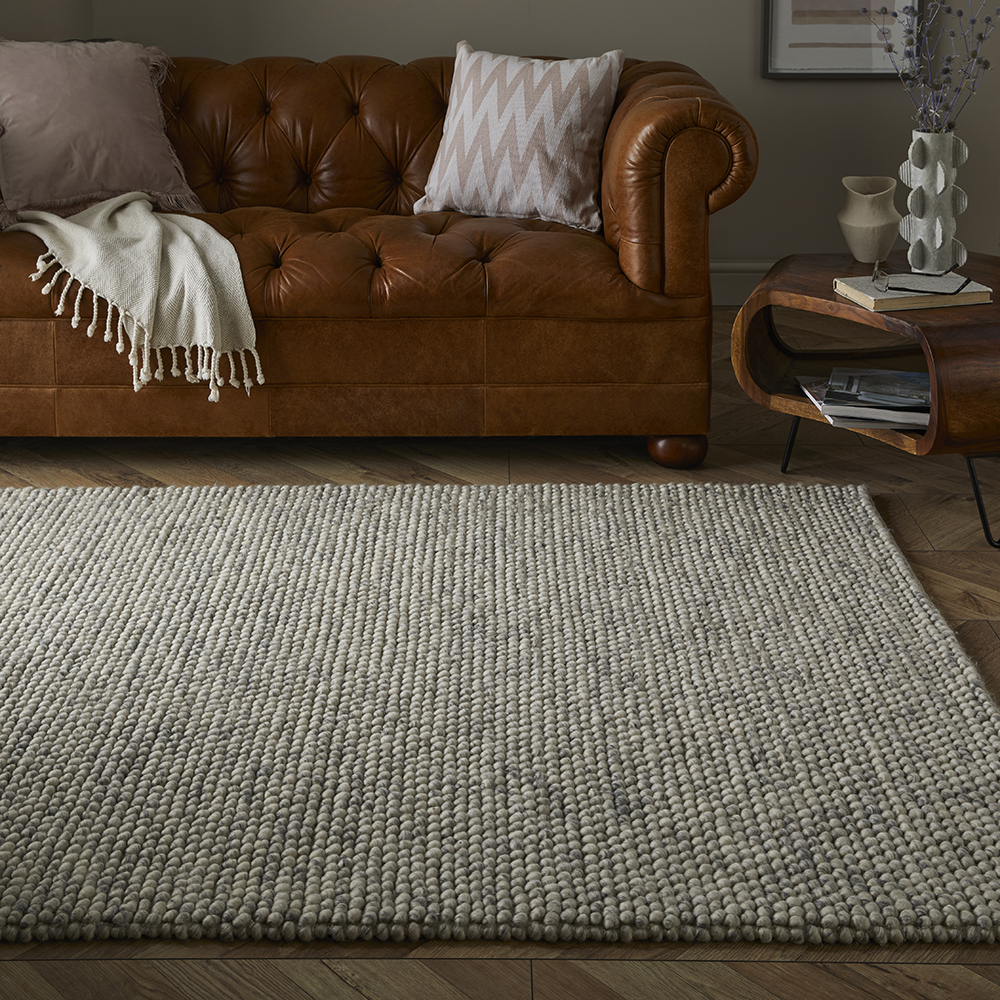 Delilah Mayfair Motted Pebble Wool Rugs In Cream