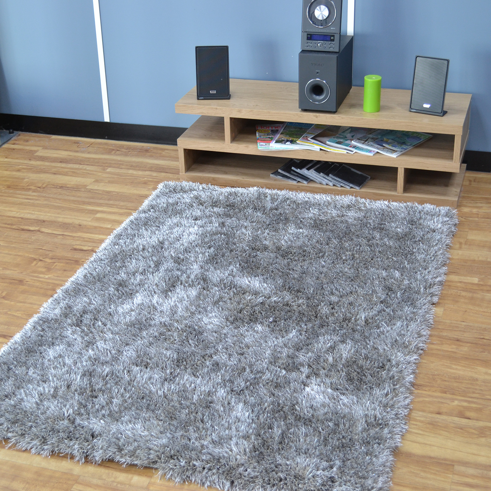 Glamorous Shaggy Rugs In Silver