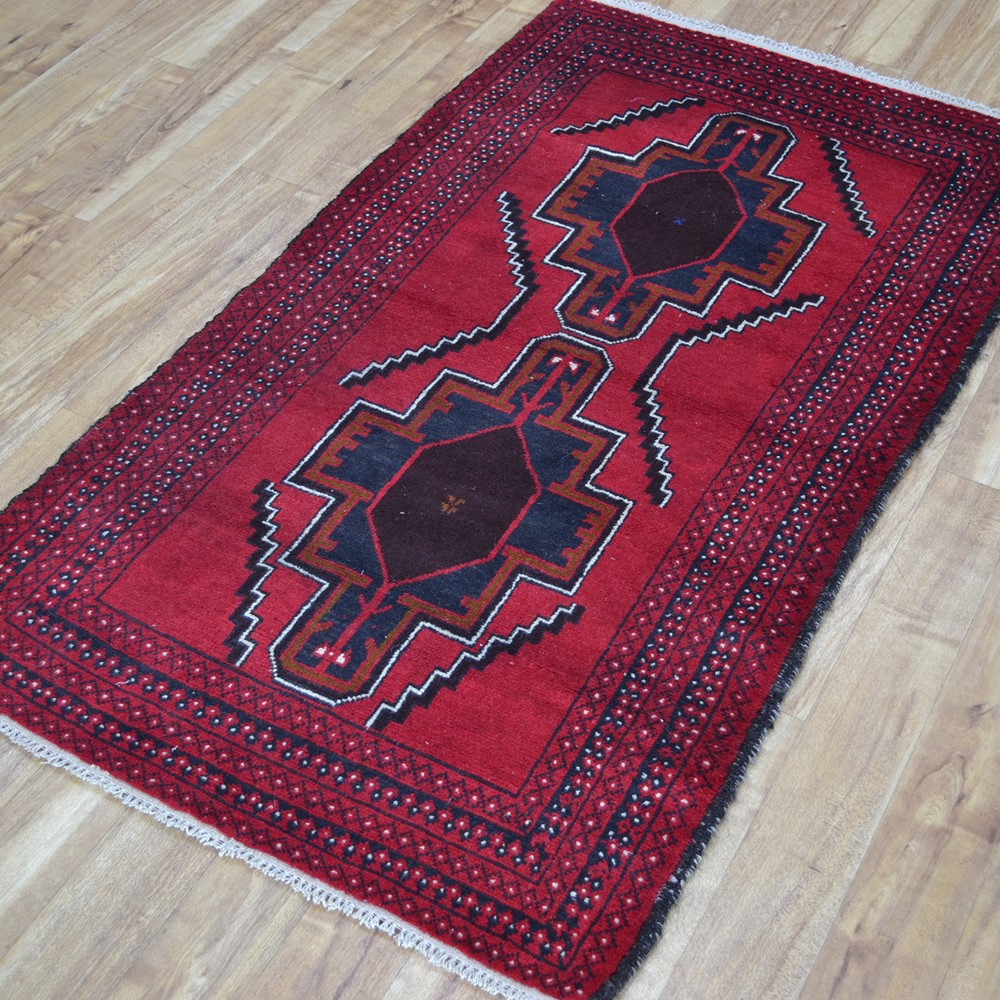 Hamadan Hand Knotted Wool Rug in Red