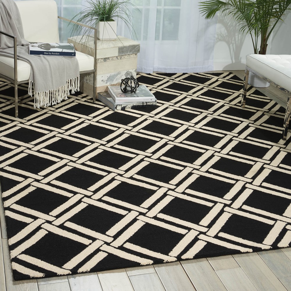 Linear Rugs LIN04 in Black and White buy online from the rug seller uk