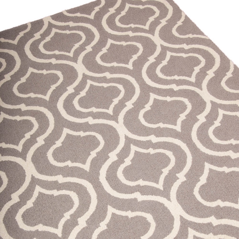 Linear Rugs LIN15 in Silver