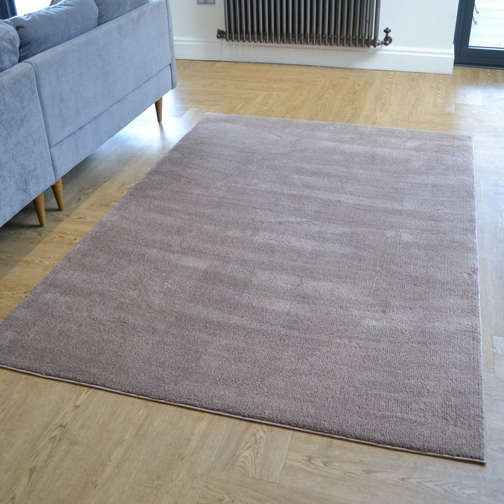 Lotus Shaggy Plain Modern Rugs in Taupe