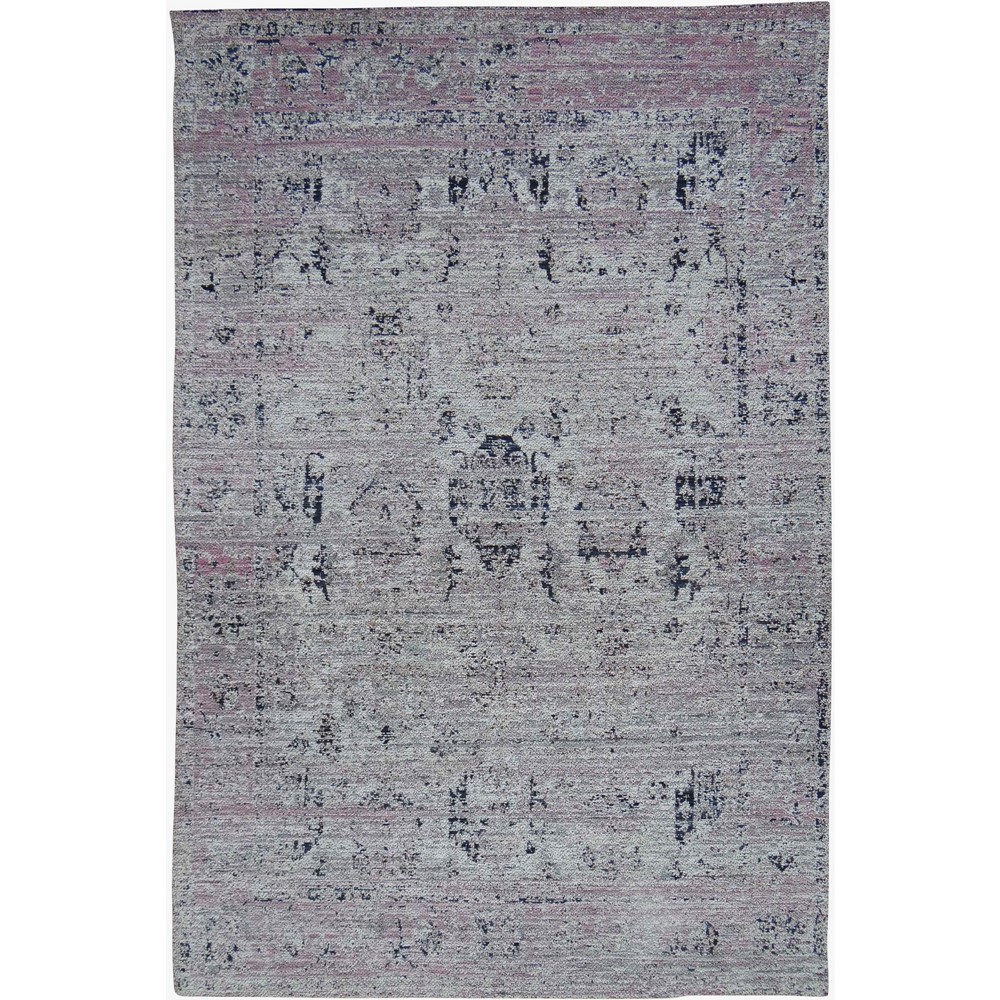 Maxima Traditional Distressed Rug In Fuchsia