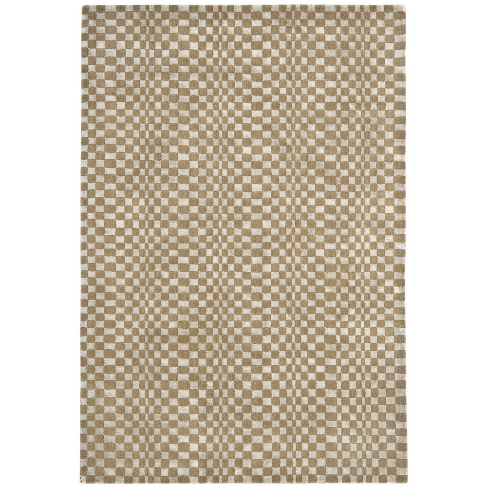 Oska Rugs in Taupe