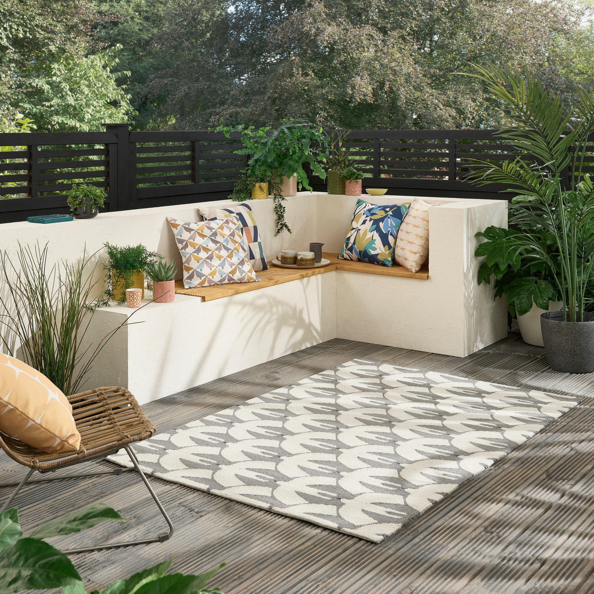 Pajaro Indoor Outdoor Rugs 423904 By Scion In Slate Grey