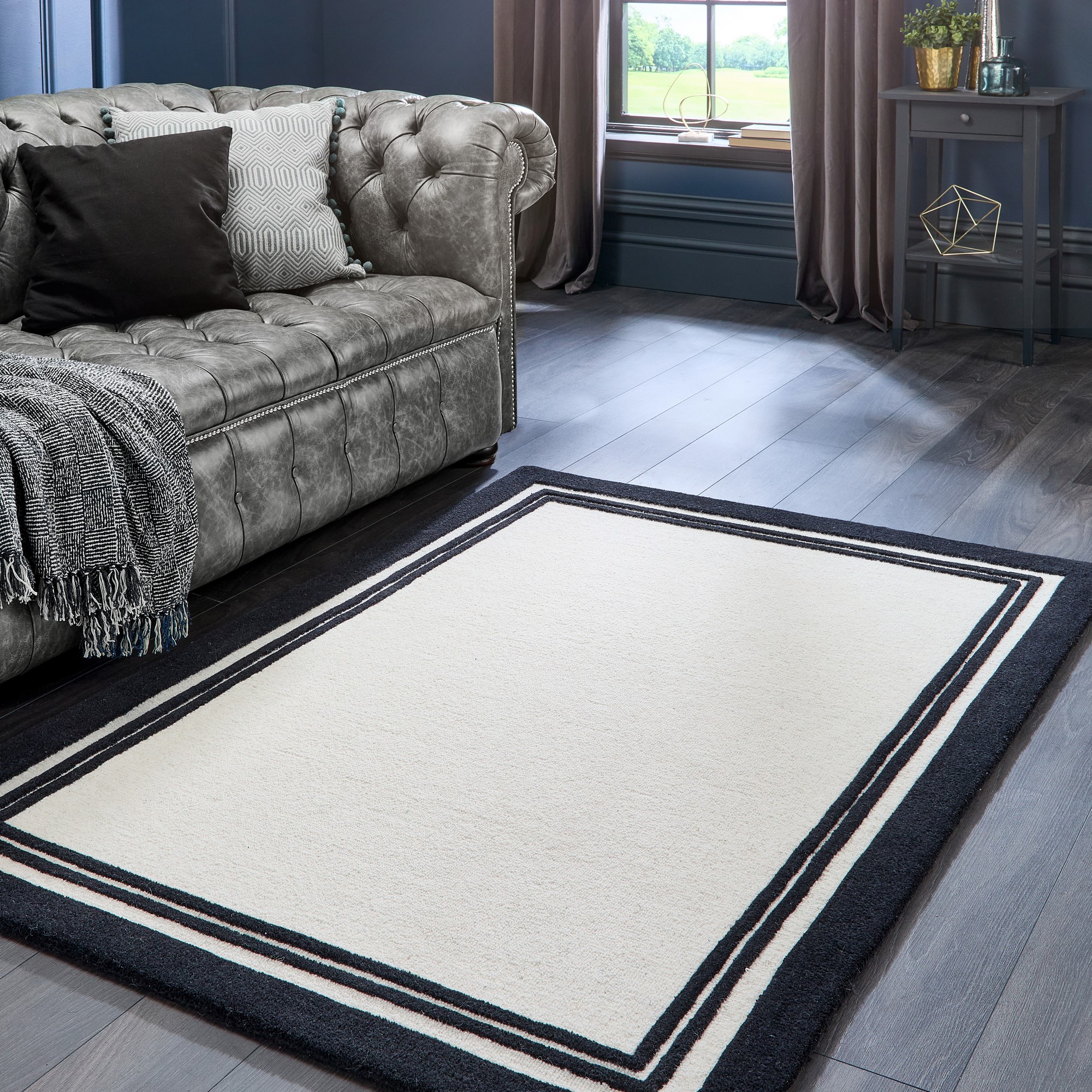 Origins Piper Plain Border Wool Rugs In Monochrome