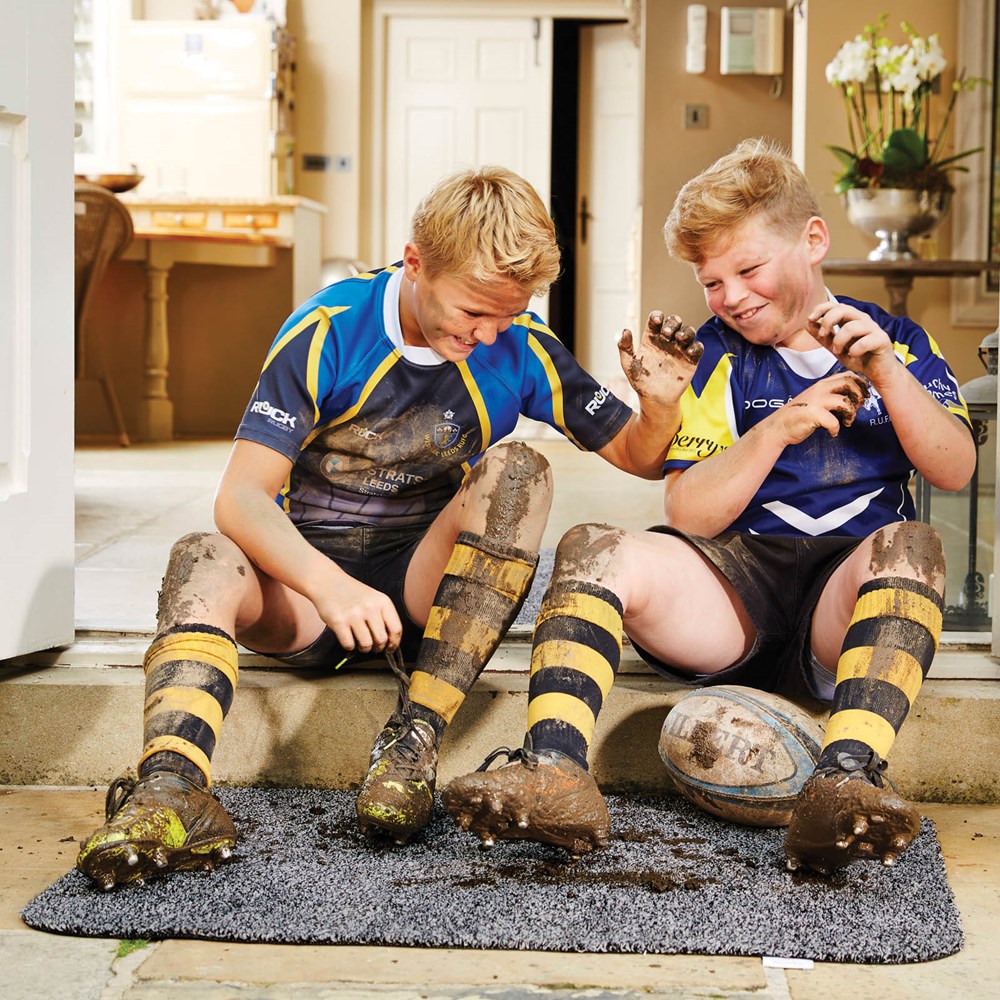 Original Plain Hug Rugs in Slate