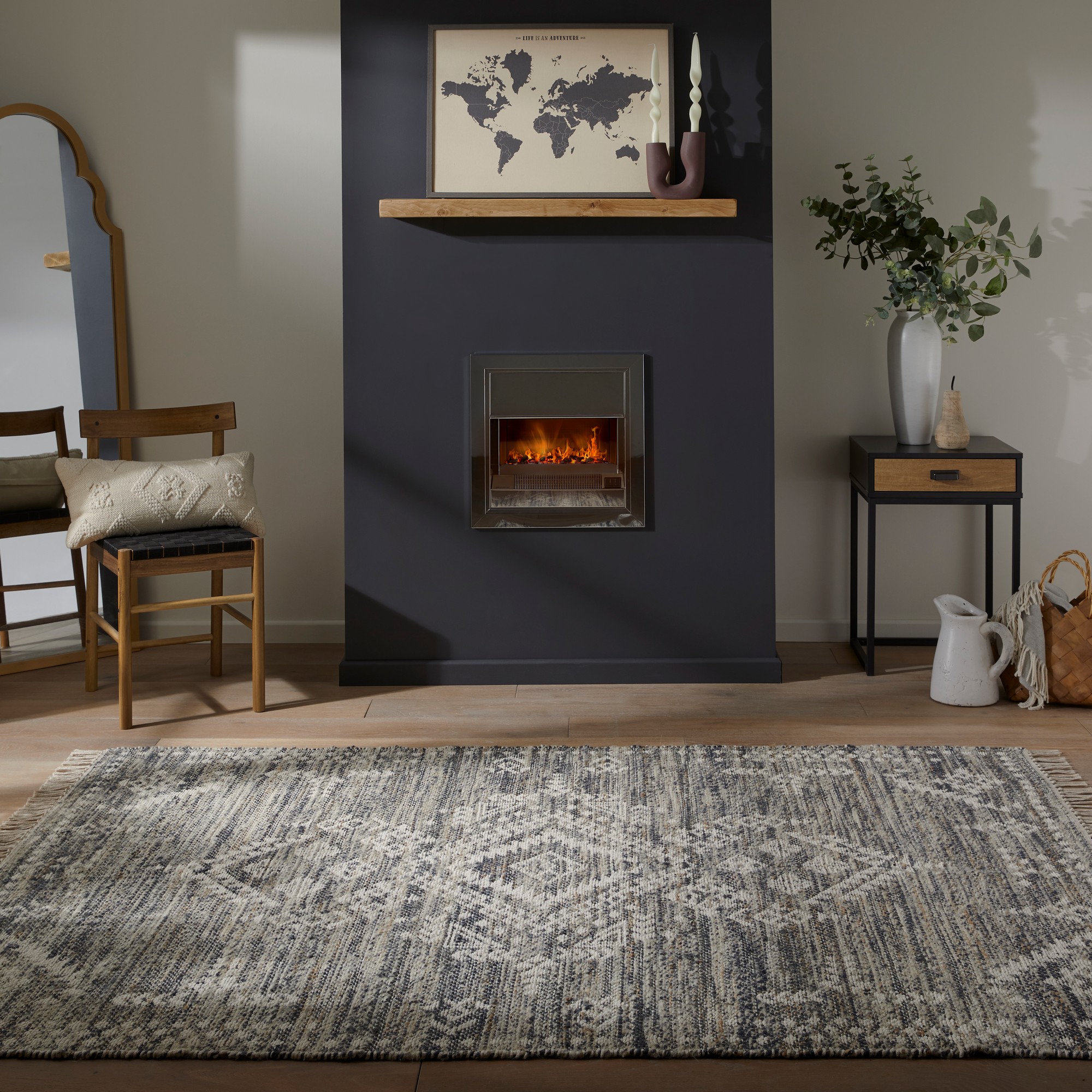 Serenity Traditional Medallion Jute Wool Rugs In Charcoal Grey