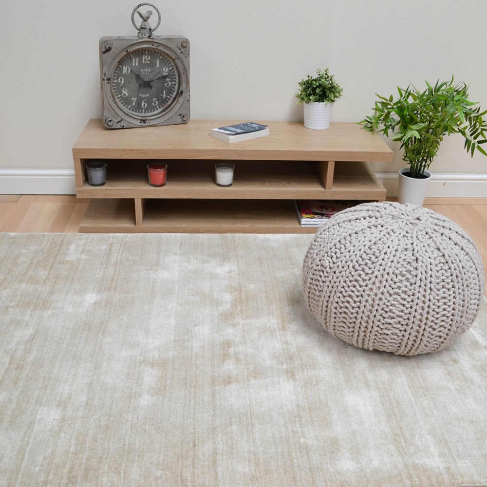 Skyler Rugs in Oyster