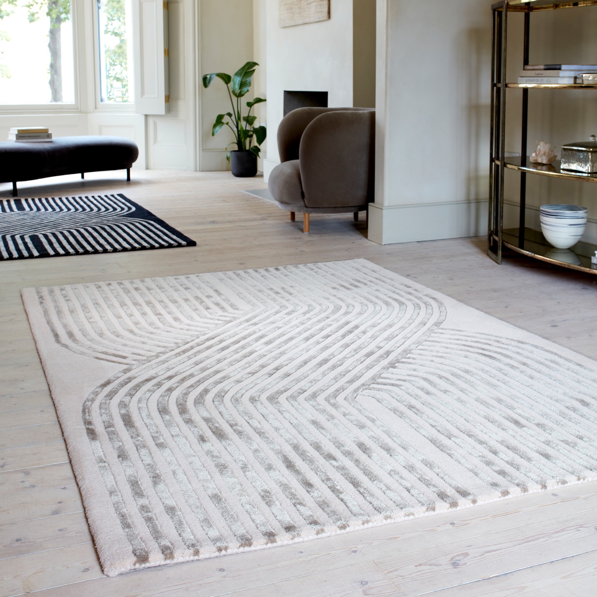 Matrix Solstice Max99 Wool Carved Rugs In Ivory White