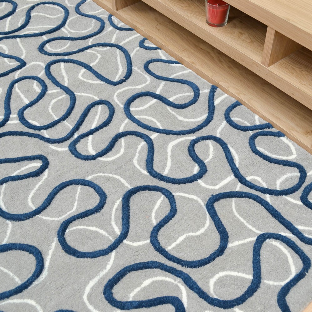 squiggles rug