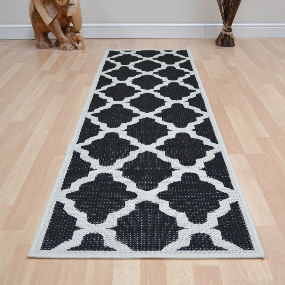 Trellis Runners in Black buy online from the rug seller uk